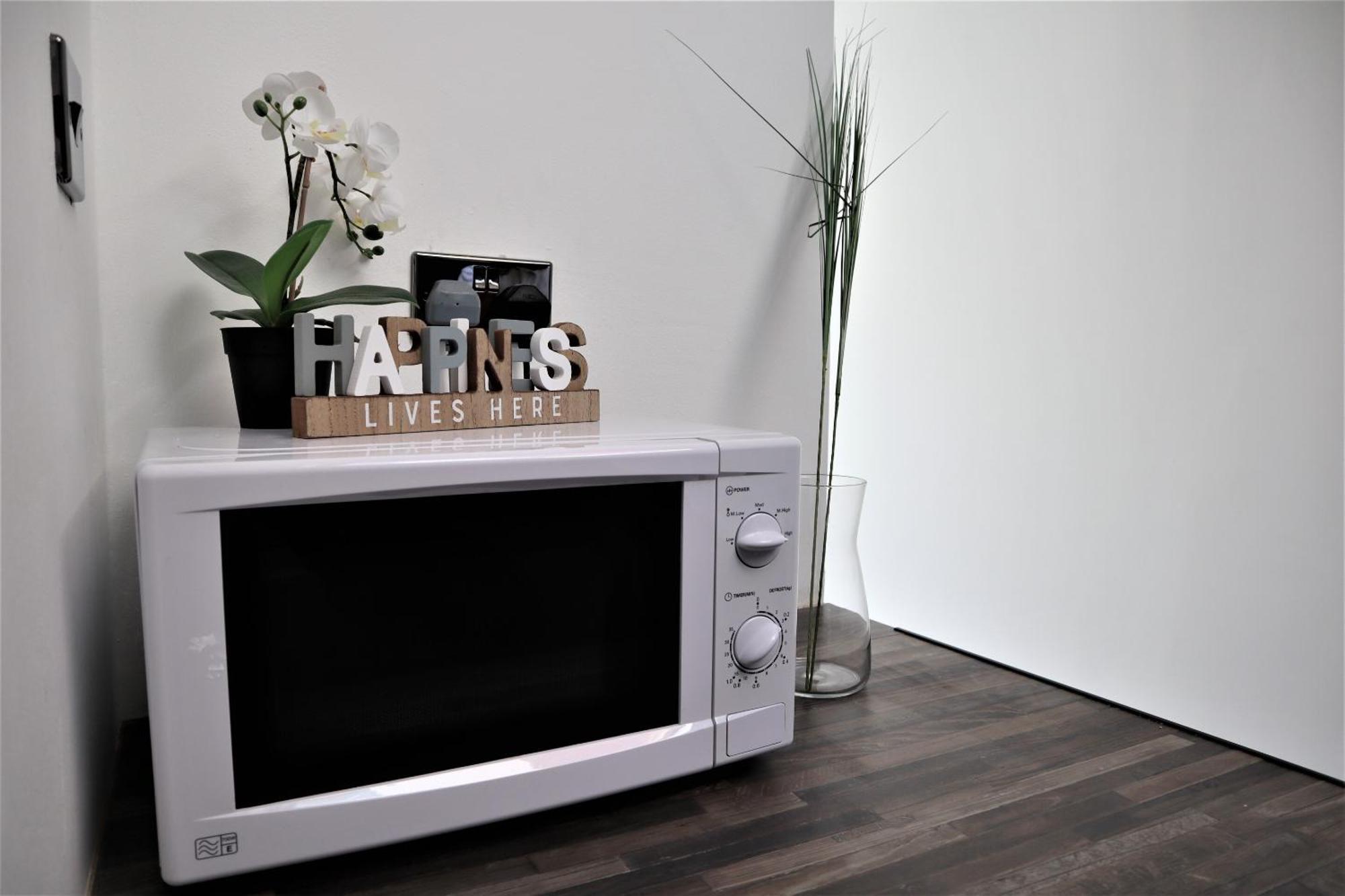 Victoria 4 Bedroom Serviced House Short Lets - Near Northampton Gen Hosp & Town Centre Exterior foto